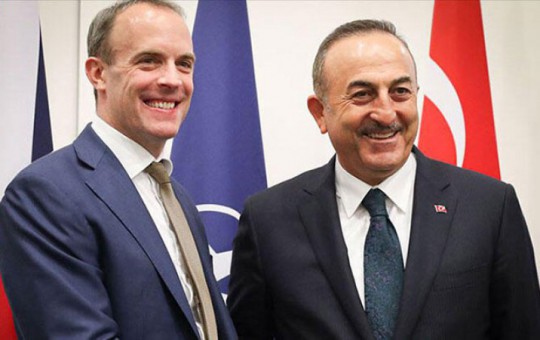 Çavuşoğlu britaniyalı həmkarı ilə Qarabağdan danışdı