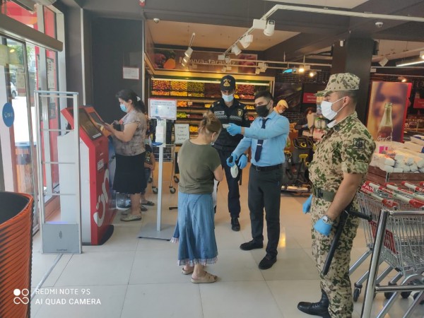 Bakıda marketlərdə polis postları yaradıldı -