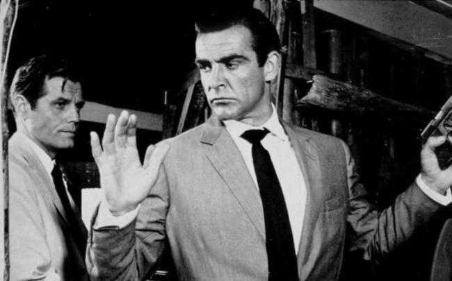 Ceyms Bondun istifadə etdiyi tapança 256 min dollara