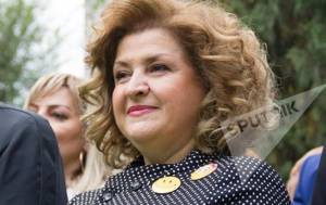Sarkisyanın həyat yoldaşı koronavirusdan &ouml;ld&uuml; Xəbər şəkili