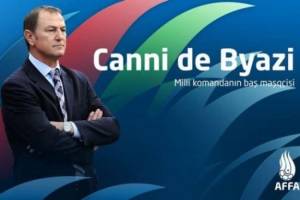 AFFA Canni De Byazi ilə müqaviləni