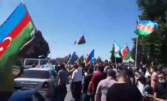 Azərbaycan mayor şəhidini qarşılayır -
