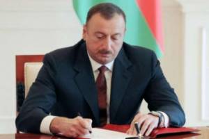Prezident İlham Əliyev onu İŞDƏN &Ccedil;IXARDI Xəbər şəkili