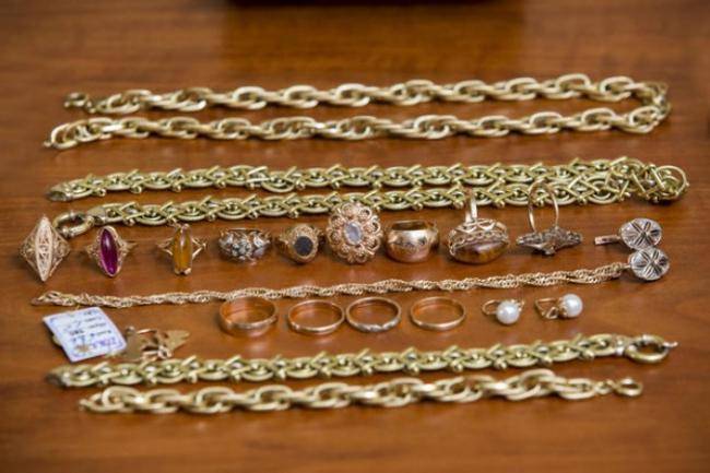 Qızıl-gümüş bazarında vəziyyət necədir? -