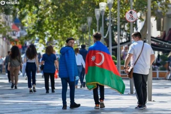 Bakıdan cəbhəyə yollanan m&uuml;əllimlərin sayı a&ccedil;ıqlandı - 