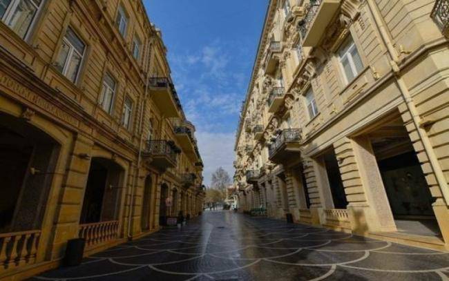 Bakı sakinlərinə k&uuml;&ccedil;əyə &ccedil;ıxmamaqla bağlı xəbərdarlığın səbəbi