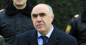 Zakir Qaralov da toyda olub -