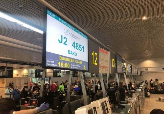Rusiyadan daha 192 azərbaycanlı &ouml;lkəyə gətirildi