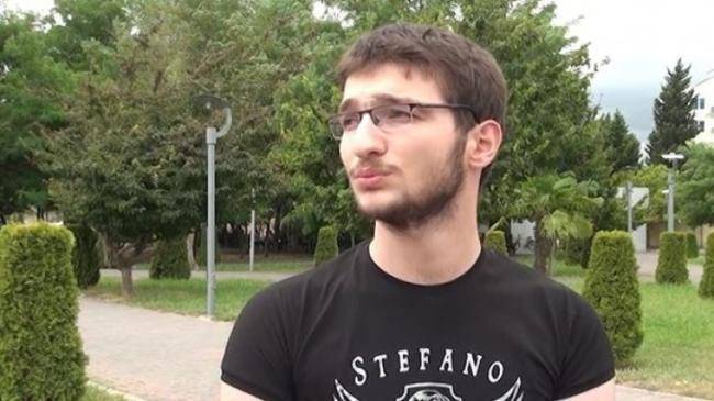 18 yaşlı gənc Tibb Universitetindən imtina edib, arzularının dalınca getdi -