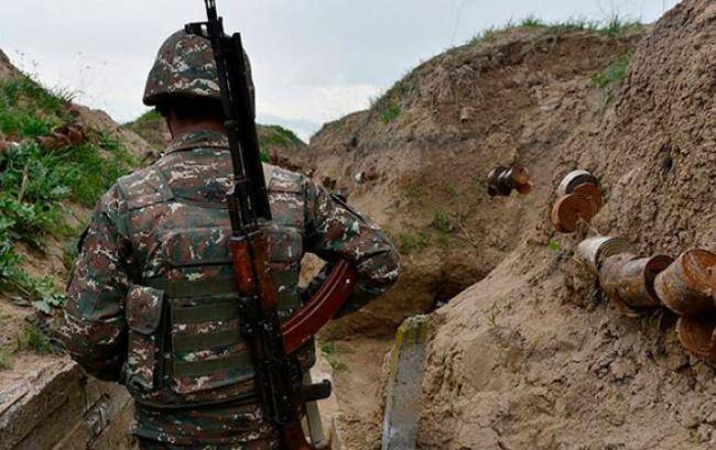 Ermənilər k&uuml;tləvi şəkildə fərarilik edir, postlar quruldu