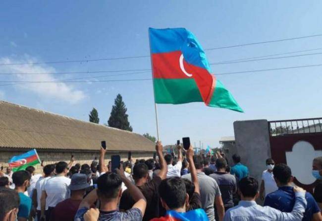 Baş leytenant Mahmudov Rəşad Rəşid oğlu ilə vida mərasimi keçirilir