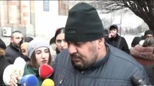 Erməni əsgər atası: "Soruşuruq - haradadır bizim övladımız?" Xəbər şəkili