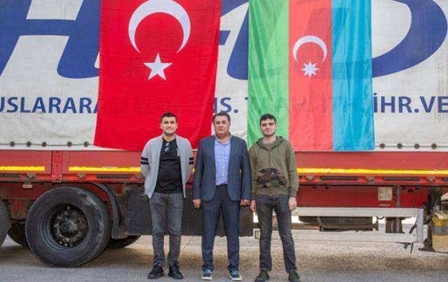 Türkiyədə yaşayan azərbaycanlı iş adamı ordumuza 30 ton dərman yolladı -