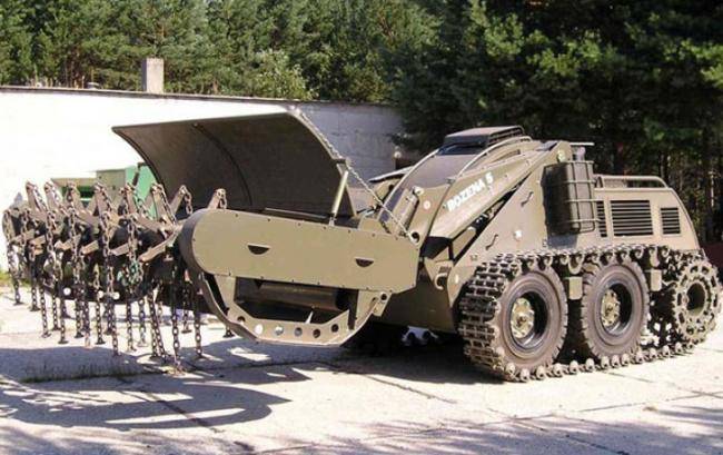 Ağdam minaların qənimi “Bozena-5”lə təmizlənir -