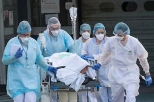 Fransada koronavirus qurbanlarının sayı 29,3 mini ötdü Xəbər şəkili