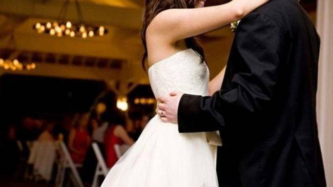 Azərbaycanda karantində toy çalındı: