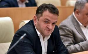 Gürcüstanda daha bir deputat koronavirusa yoluxub