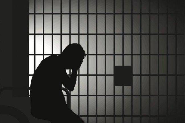 Bakıda iki yaşlı oğlunun başını kəsən ata ilə bağlı