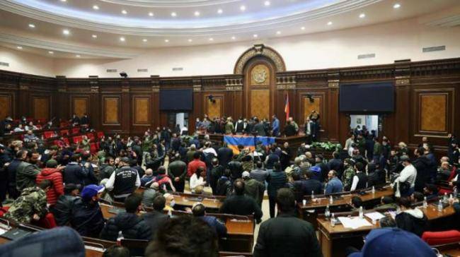 Ermənistan müxalifəti yeni mitinqin vaxtını təyin etdi