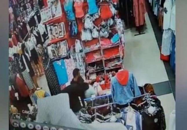 Azərbaycanda kişi keçmiş arvadını belə bıçaqladı -