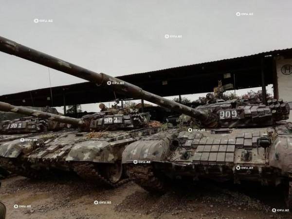 Düşmənin ələ keçirilən zirehli texnikaları təqdim olundu -