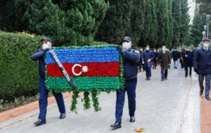 “Azərsun Holdinq” Heydər Əliyevin xatirəsini yad etdi -