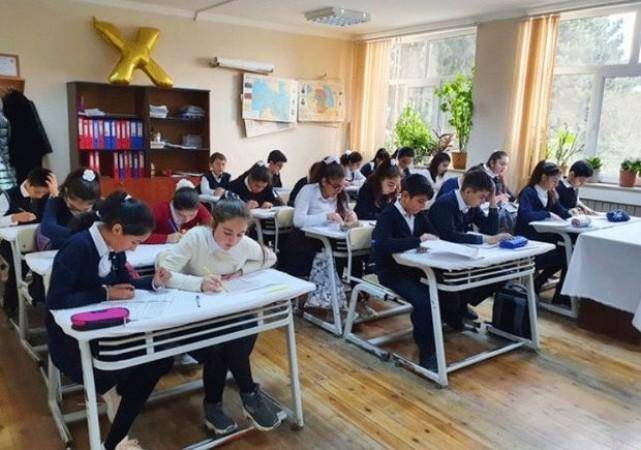 Uşaq bağçaları və məktəblərdə tədris necə bərpa oluna bilər? –