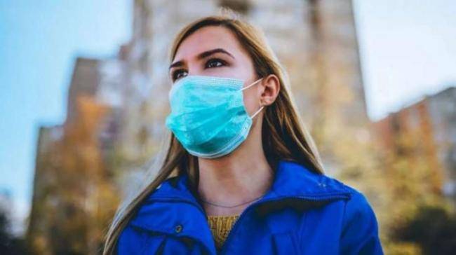 Açıq havada maska taxmaq ciyərlərə ziyandırmı? -