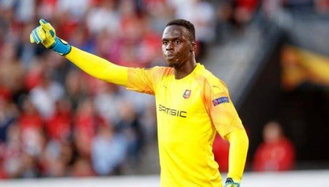 "Çelsi" "Renn"dən qolkiper Mendini transfer edir