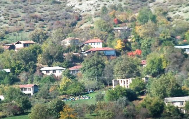 Bundan sonra Quş&ccedil;ubaba Baharlı, Tsakuri H&uuml;nərli adlanacaq