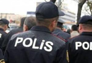 Polis rəisi və ailə üzvləri-