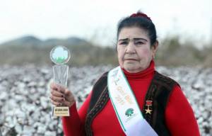 Sosialist Əməyi Qəhrəmanı, pambıq ustası Fatma Hüseynova vəfat edib Xəbər şəkili