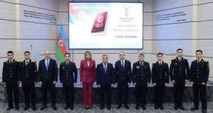 Polis Akademiyası “Azərbaycanın Konstitusiyası və Dövlət Suverenliyi” viktorinasında birinci oldu Xəbər şəkili