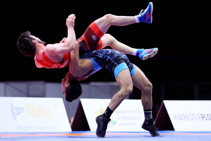 U23 DÇ-də üç idmançımız bürünc medal uğrunda mübarizə aparacaq
