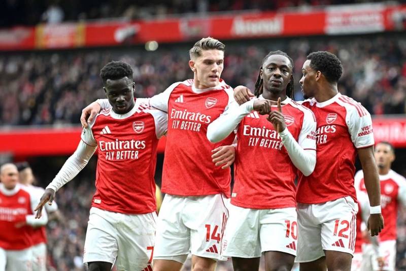 "Arsenal" İngiltərə Premyer Liqasında qələbə sayına görə ikinci klub olub