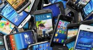 Azərbaycanda 42 minə telefon satılır - FOTO
