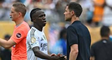 Alonso Vinisiusa yerini göstərdi 