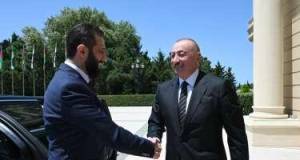 İlham Əliyev Suriyanın Prezidentini belə qarşıladı -VİDEO Xəbər şəkili