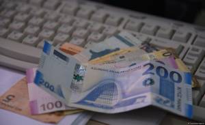 Fiziki şəxslərin banklardakı əmanətləri artıb