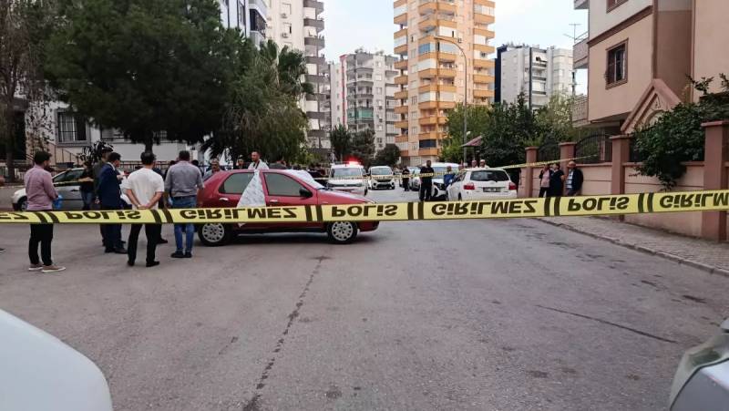 Adanada Şübhəli Ölüm: Avtomobildə Tapılan 54 Yaşlı Kişinin Bədənində Döyülmə İzləri Aşkar Edildi Xəbər şəkili
