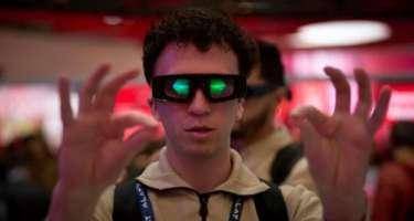 Sırğa və boyunbağı kimi taxıla bilən cihazlar hazırlanacaq