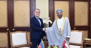 Ceyhun Bayramovla Badr əl-Busaidi arasında təkbətək görüş keçirilir Xəbər şəkili