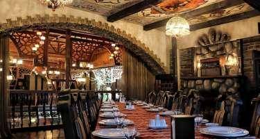 Bakıda məşhur restoran sökülür - VİDEO