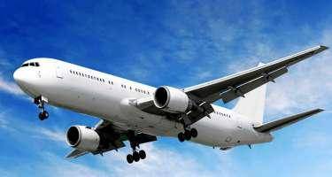 "Boeing 777" Bakıya məcburi eniş etdi