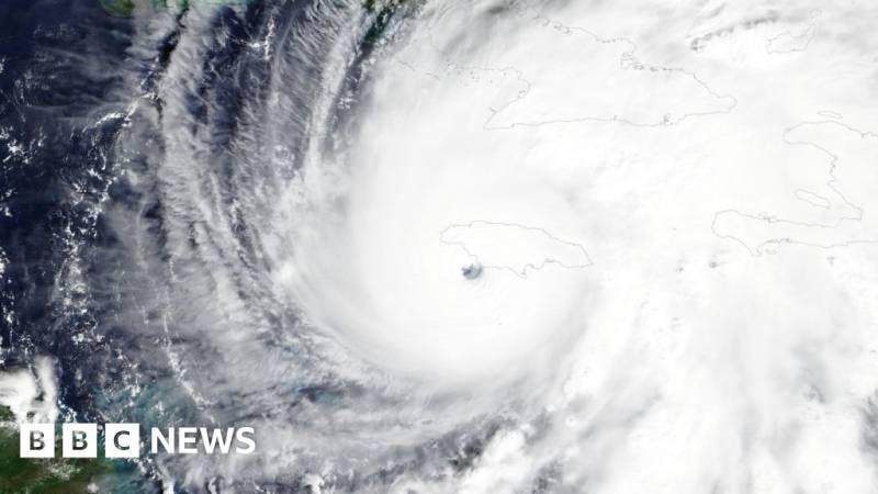 Karib hövzəsini vuran "Melissa" qasırğası: Onlarla ölən, Tamamilə dağılmış ərazilər