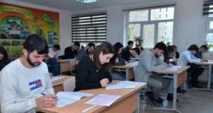 Attestat və şəhadət almaq üçün imtahan verdilər Xəbər şəkili