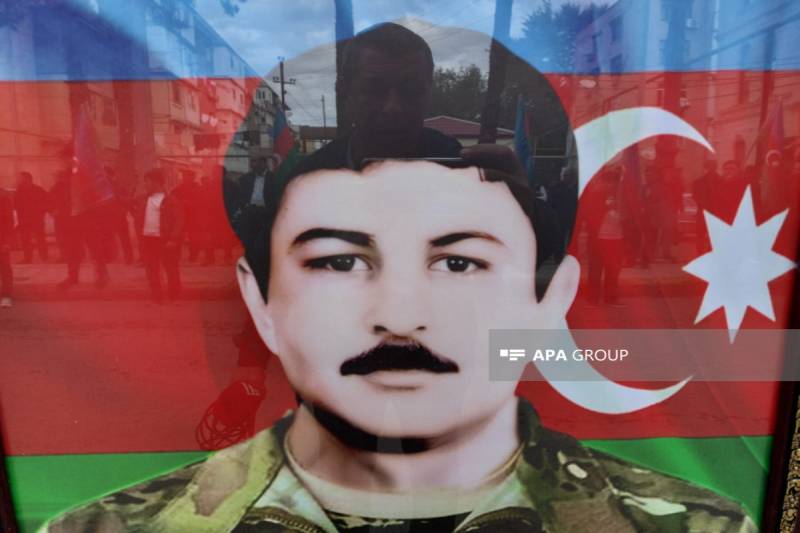 Birinci Qarabağ müharibəsində itkin düşən Cəmil Rəhimovun nəşinin qalıqları Şirvanda dəfn edilib - FOTO