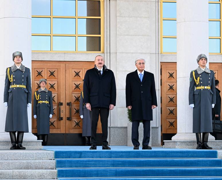 Prezident İlham Əliyev Qazaxıstana dövlət səfərinə gəlib (FOTO)