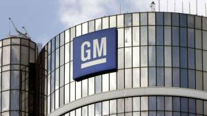 General Motors Qəti Qərar Verdi: Benzinfan Avtomobillərdən Apple CarPlay və Android Auto Silinir