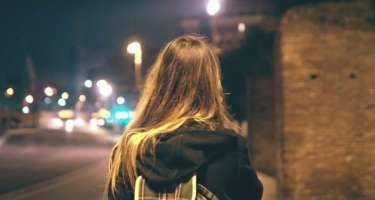 Evdən qaçdığı deyilən qızın anası danışdı - "Şəkillərini yayıblar"